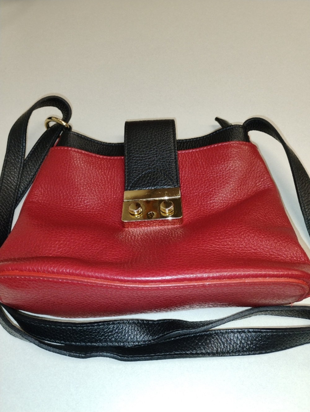 Valentina Red and Black Pebbled Leather Bag